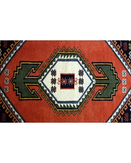 Guchan carpet