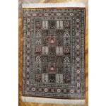 Perzijska svilena preproga Ghom / Persian silk carpet Ghom