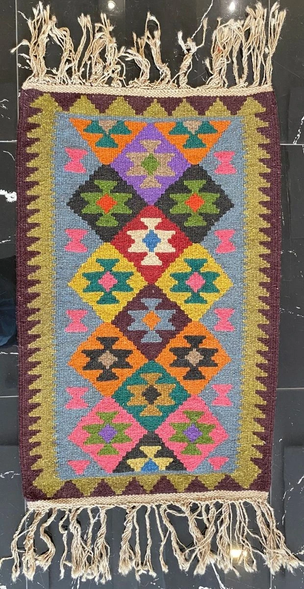 32 Perzijski kilim / Persian kilim - slika 1